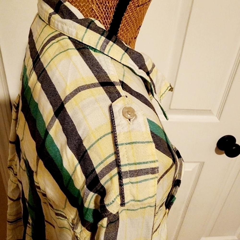 Cato Plaid Flannel Shirt Long Roll-Tab Sleeves Frayed Hem 26/28W Plus Size EUC - Picture 4 of 11